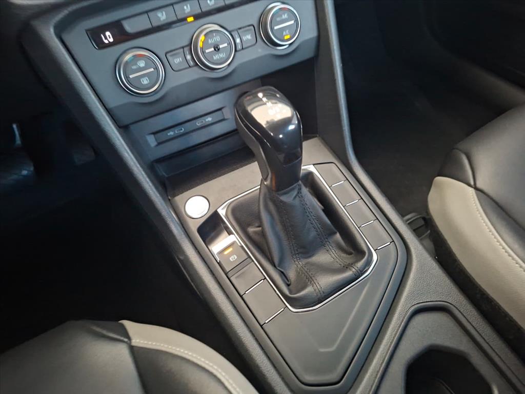 TAOS 1.4 250 TSI TOTAL FLEX COMFORTLINE AUTOMÁTICO10