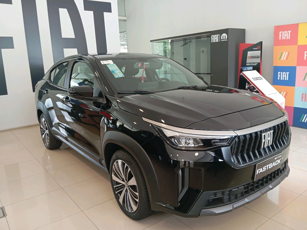 FASTBACK 1.0 TURBO 200 FLEX CVT1