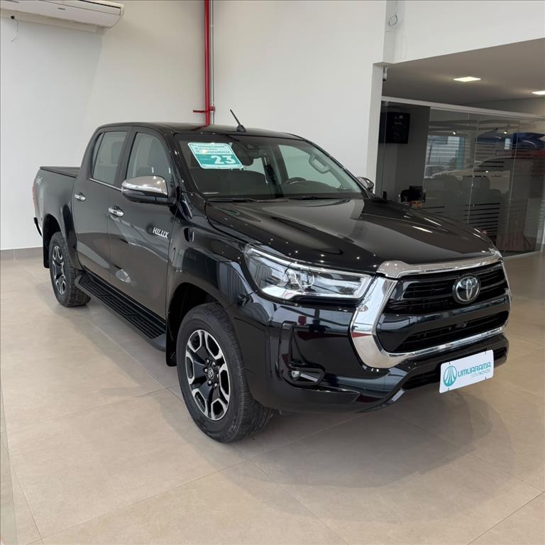 HILUX 2.8 D-4D TURBO DIESEL CD SRX 4X4 AUTOMÁTICO2