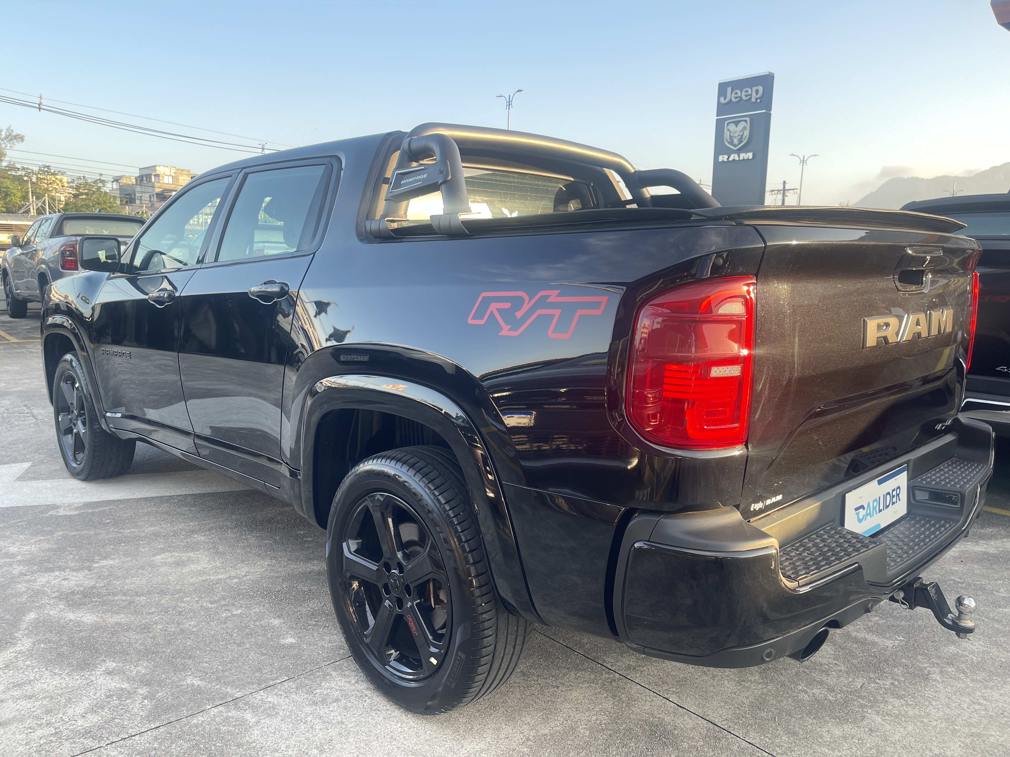 RAMPAGE 2.0 HURRICANE 4 TURBO GASOLINA R/T 4X4 AUTOMÁTICO3