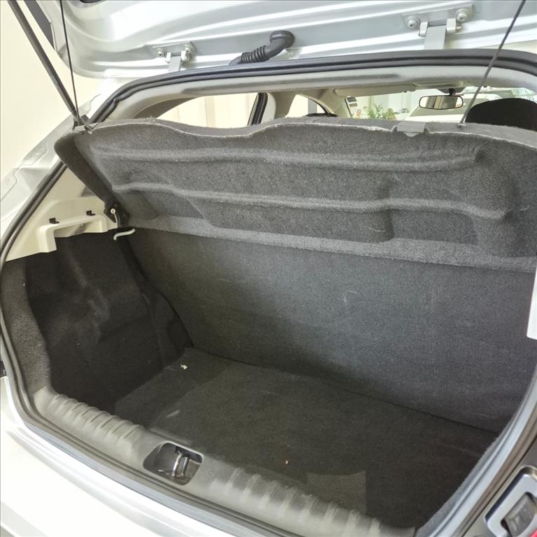 ONIX 1.0 MPFI LT 8V FLEX 4P MANUAL12