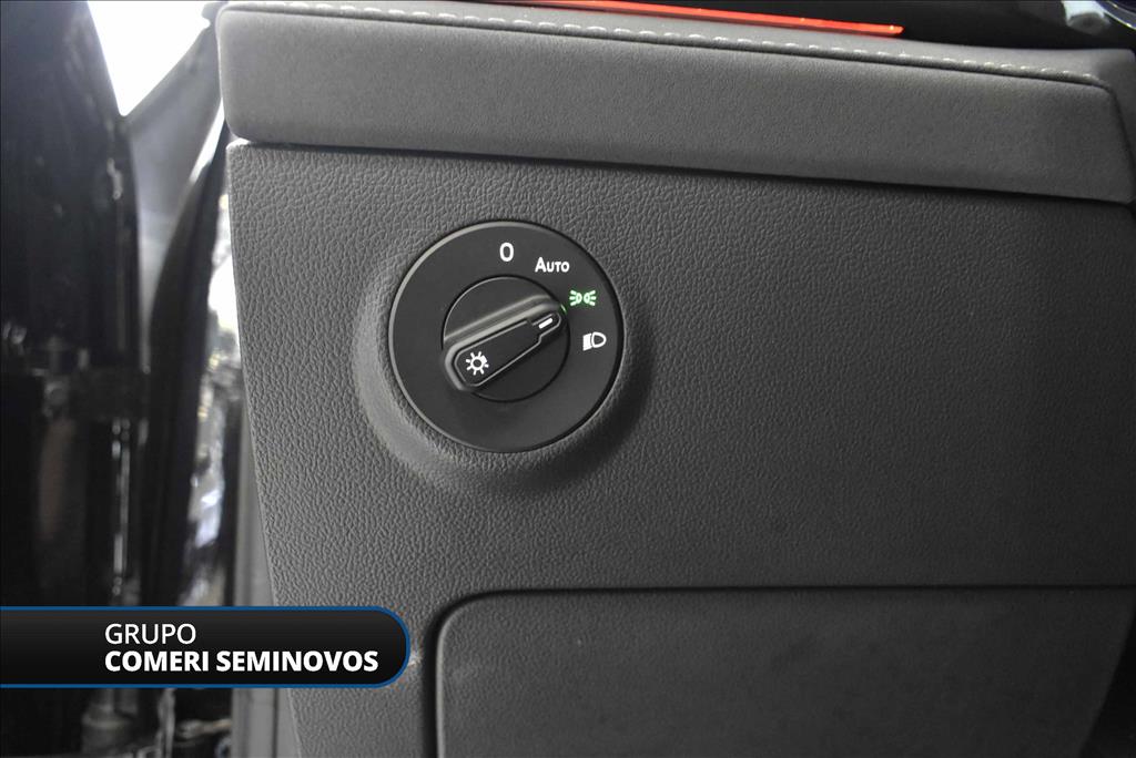 TAOS 1.4 250 TSI TOTAL FLEX HIGHLINE AUTOMÁTICO13