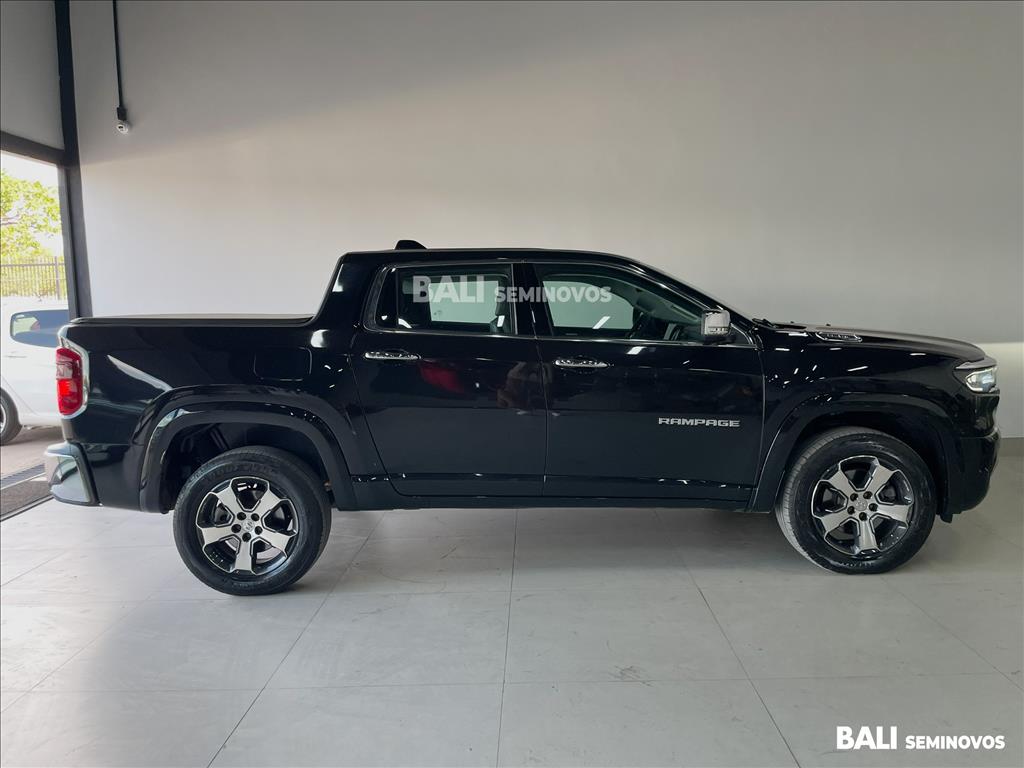 RAMPAGE 2.2 TURBO DIESEL LARAMIE 4X4 AUTOMÁTICO6