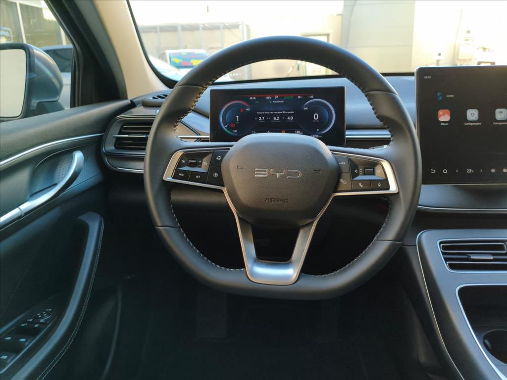 KING 1.5 DM-I PHEV GS AUTOMÁTICO11