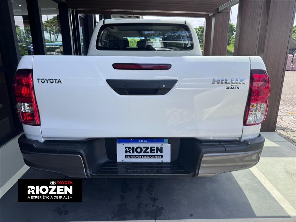 HILUX 2.8 D-4D TURBO DIESEL CD POWER PACK 4X4 AUTOMÁTICO4