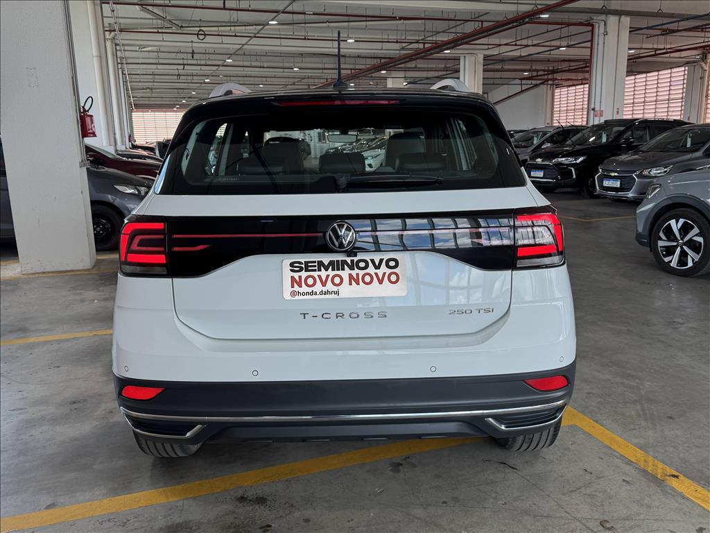 T-CROSS 1.4 250 TSI TOTAL FLEX HIGHLINE AUTOMÁTICO14