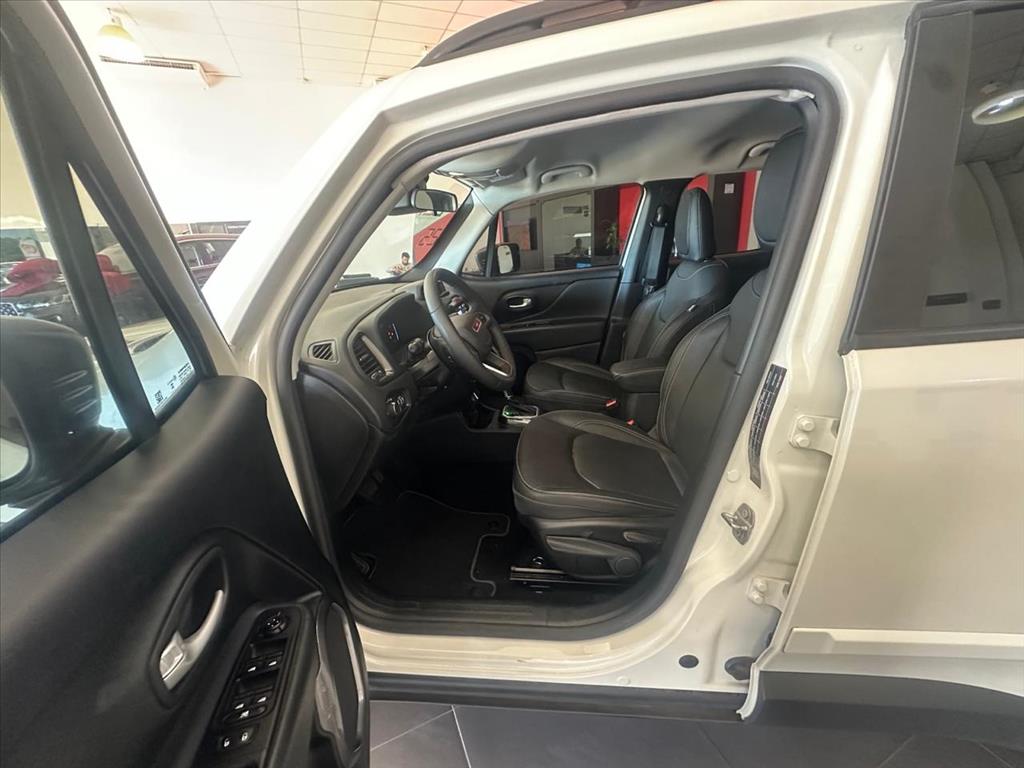 Jeep-RENEGADE-1.3 T270 TURBO FLEX LONGITUDE AT6