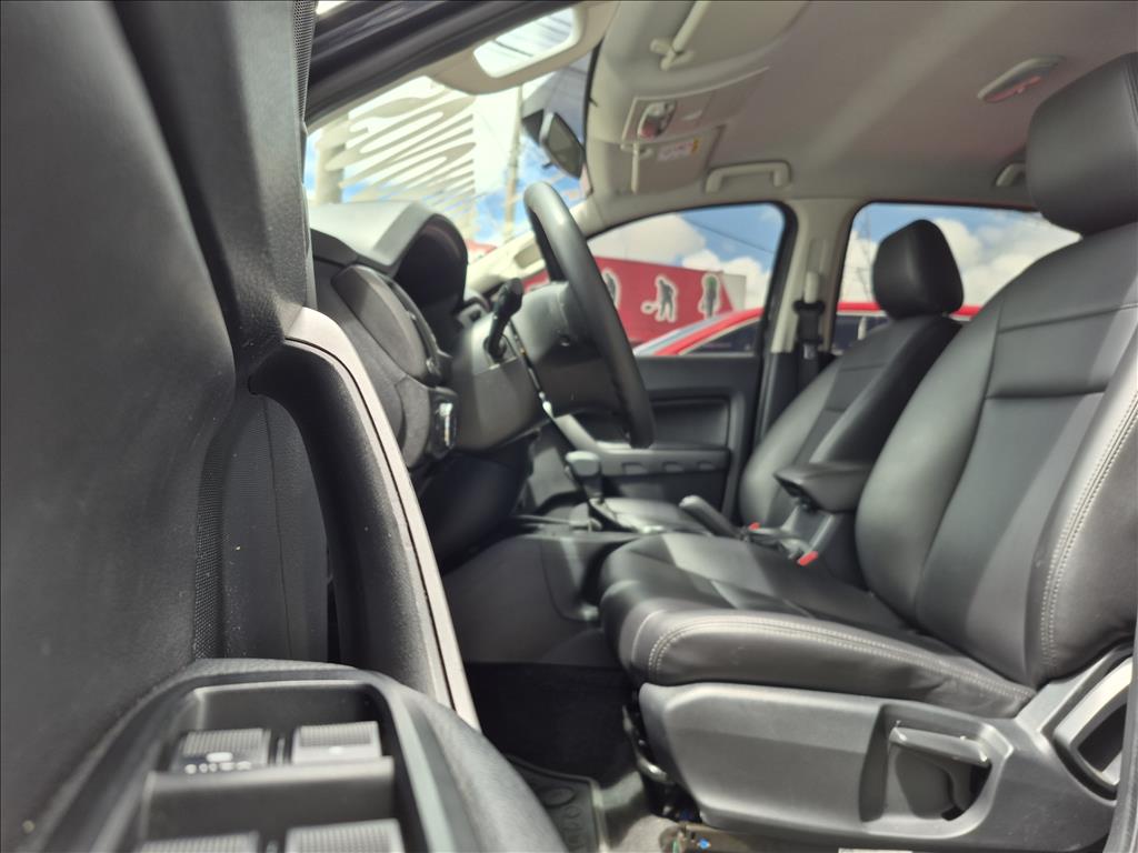 Foto ilustrativa do carro