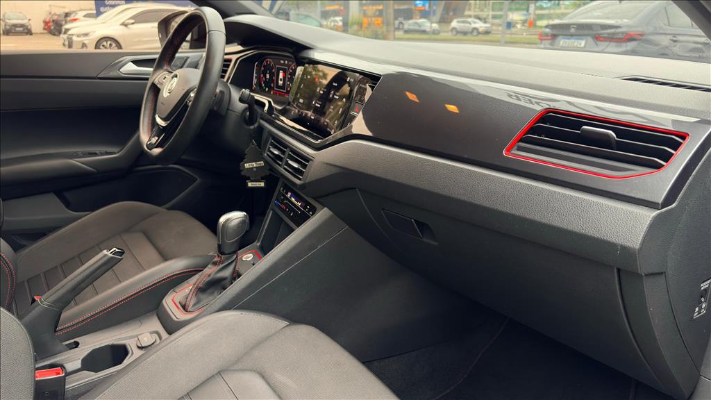 VIRTUS 1.4 250 TSI GTS AUTOMÁTICO10