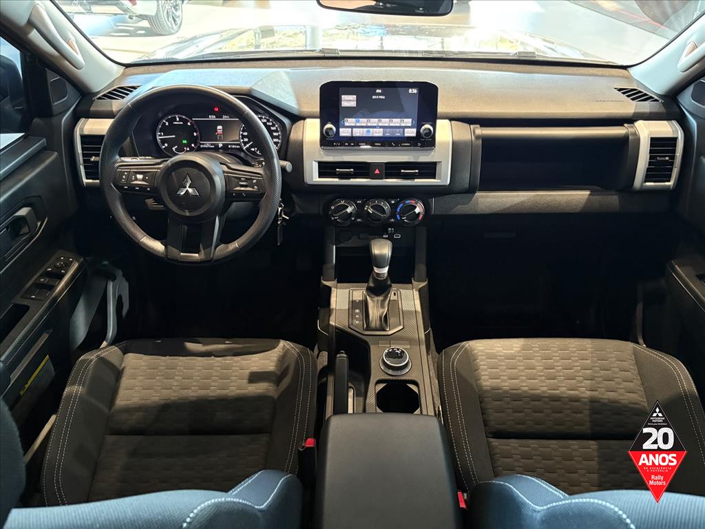 Mitsubishi-TRITON-2.4 BITURBO DIESEL CD GLS 4X4 AUTOMÁTICO