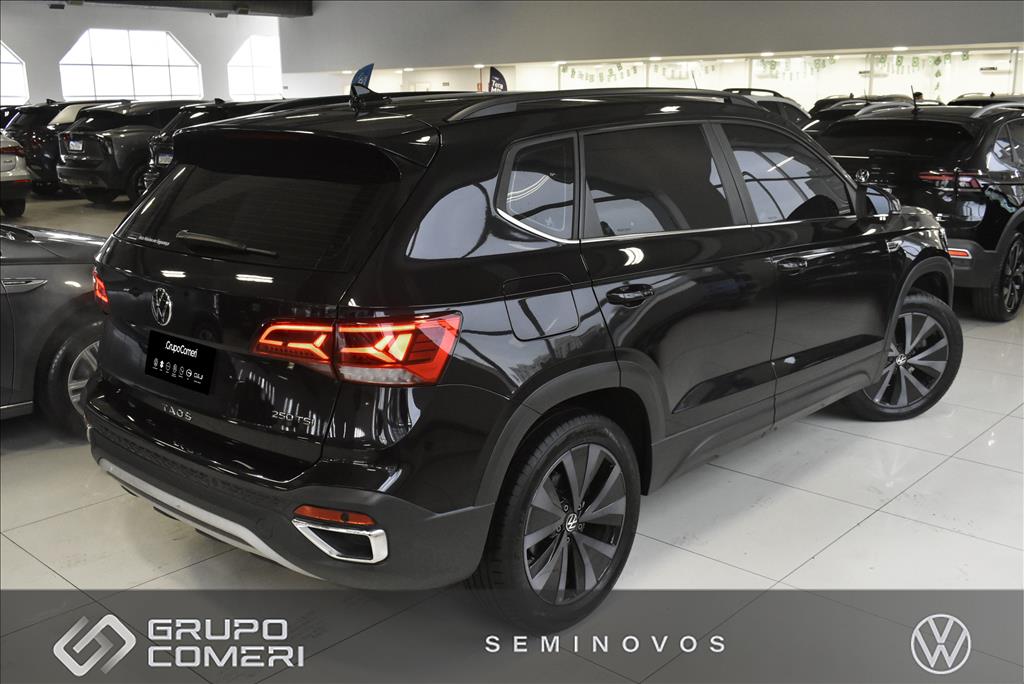 TAOS 1.4 250 TSI TOTAL FLEX COMFORTLINE AUTOMÁTICO3