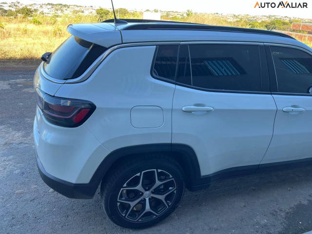 COMPASS 1.3 T270 TURBO FLEX LIMITED AT6