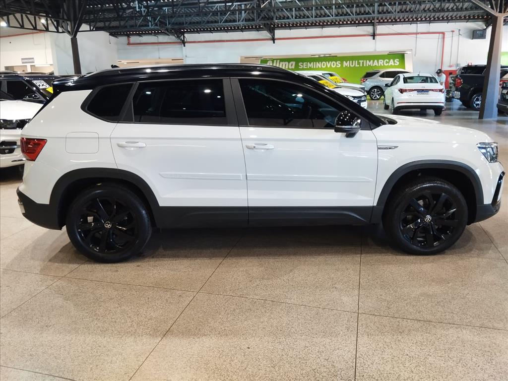 TAOS 1.4 250 TSI TOTAL FLEX COMFORTLINE AUTOMÁTICO3