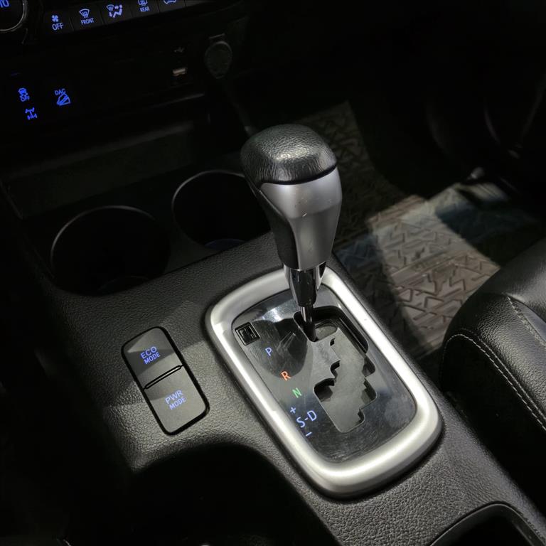 HILUX 2.8 D-4D TURBO DIESEL CD SRV 4X4 AUTOMÁTICO9