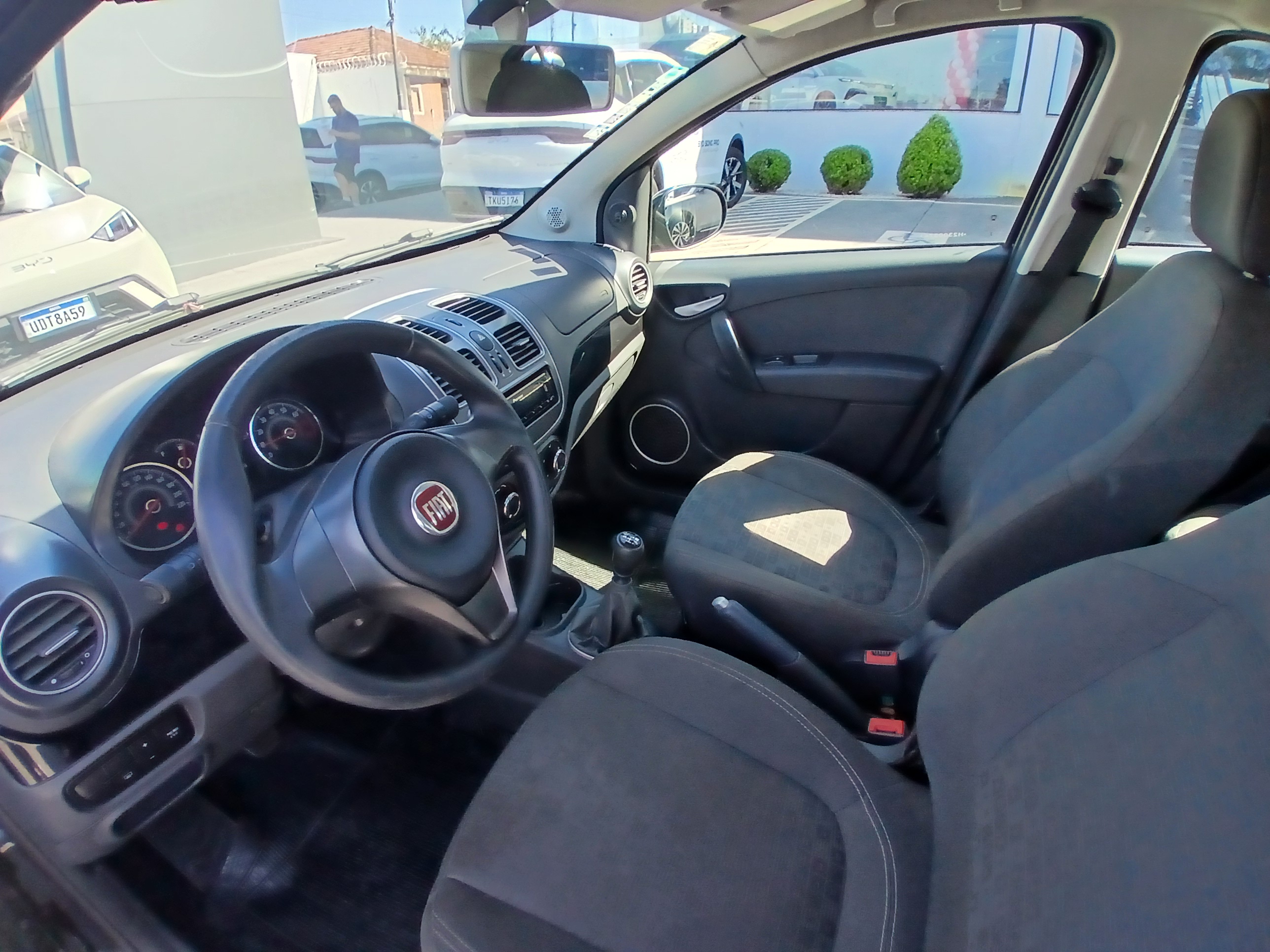 PALIO 1.0 MPI ATTRACTIVE 8V FLEX 4P MANUAL9