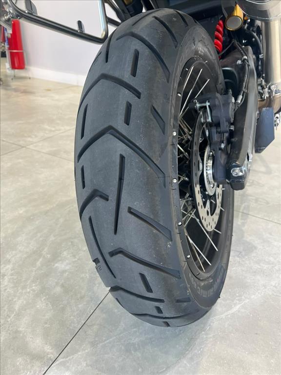 BMW Motorrad-F-900 GS ADVENTURE