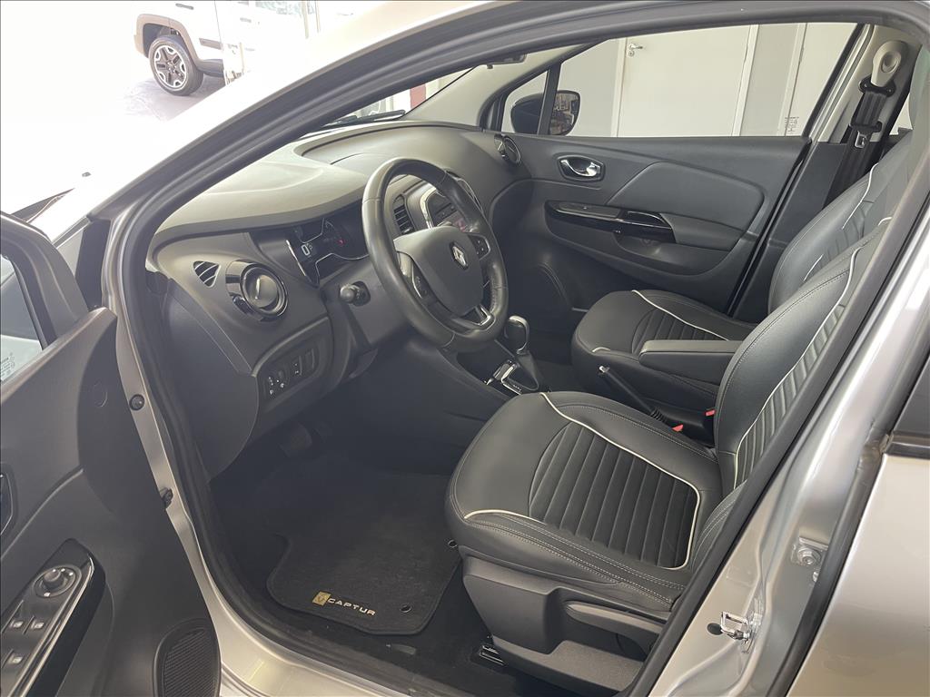 CAPTUR 1.6 16V SCE FLEX INTENSE X-TRONIC CAPTUR 1.6 16V SCE FLEX INTENSE X-TRONIC