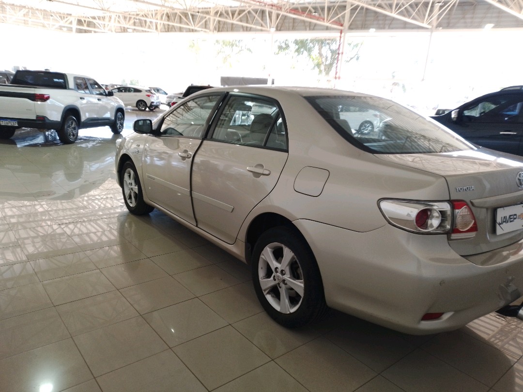 Toyota Corolla 1.8 GLi 16V Flex 4P Automático - foto 8