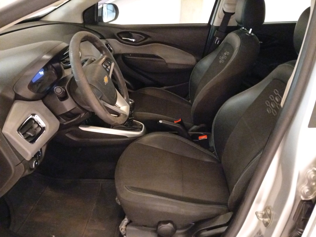 GM - Chevrolet-ONIX-1.4 MPFI LT 8V FLEX 4P MANUAL