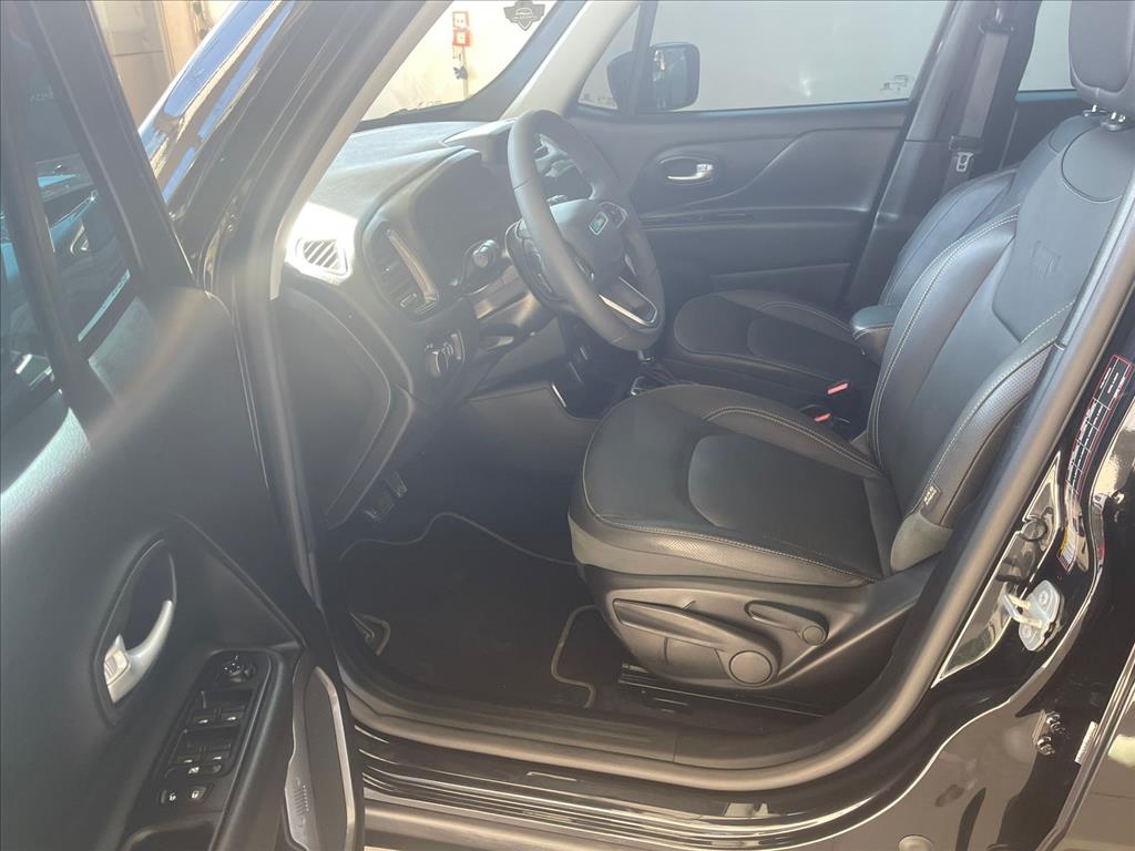 RENEGADE 1.3 T270 TURBO FLEX LONGITUDE AT613