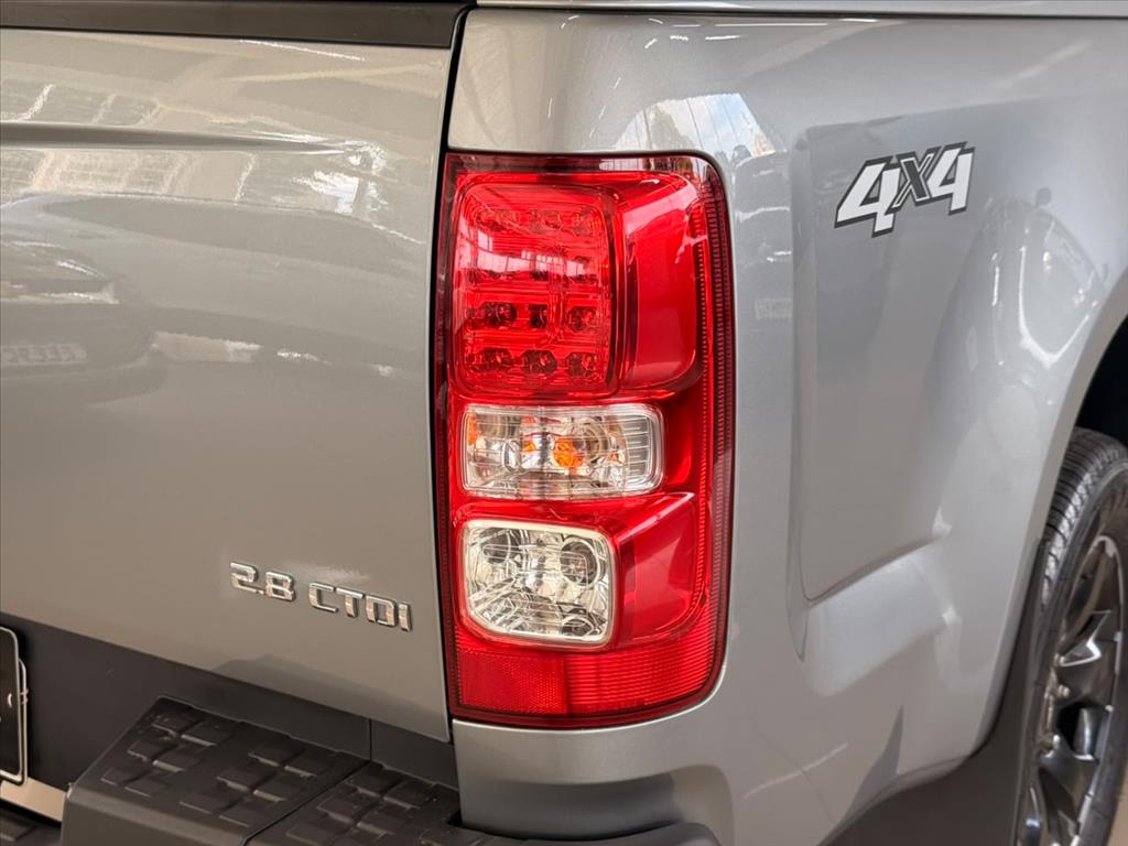 S10 2.8 16V TURBO DIESEL HIGH COUNTRY CD 4X4 AUTOMÁTICO12