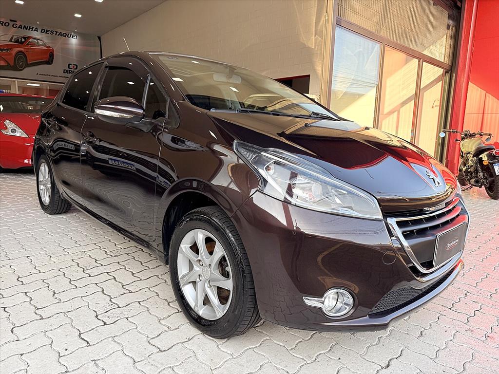 Peugeot 208 - 1.5 ALLURE 8V FLEX 4P MANUAL