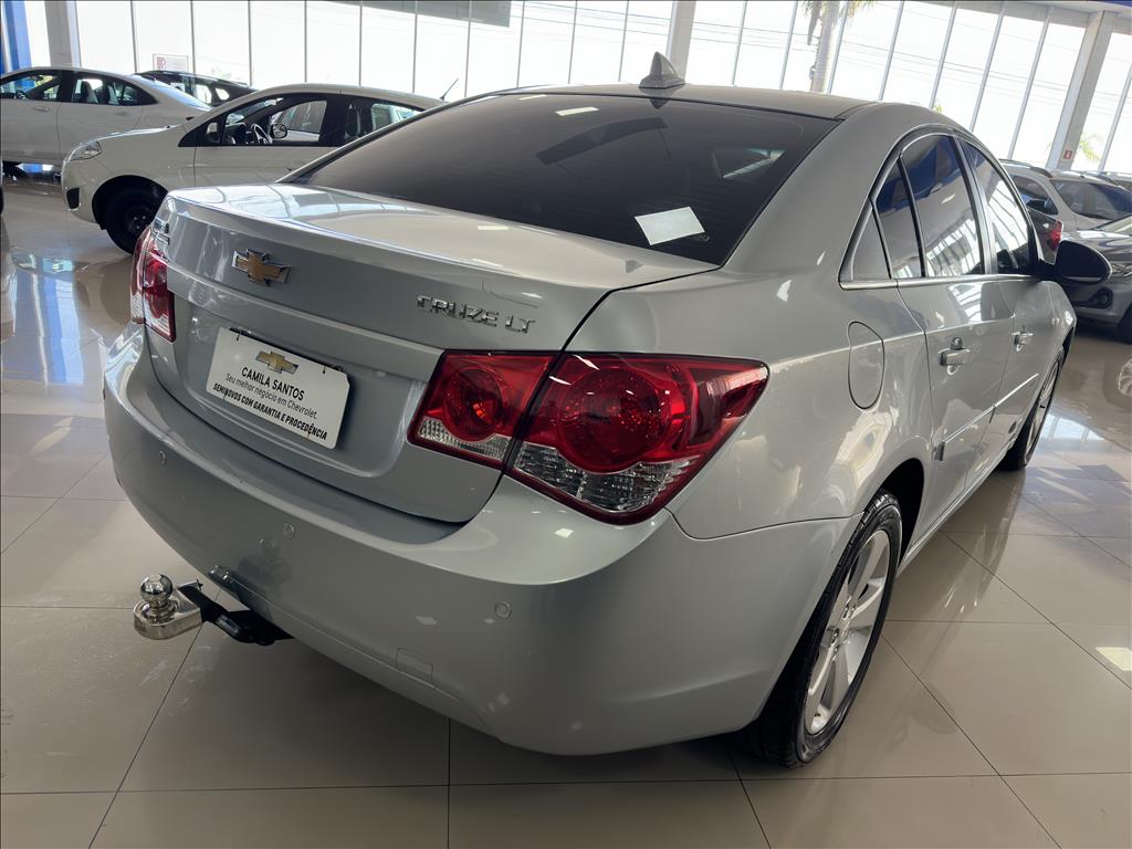 CRUZE 1.8 LT 16V FLEX 4P MANUAL3