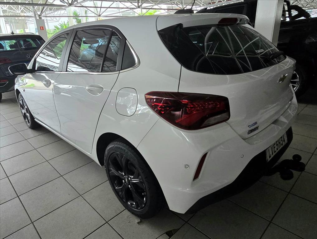ONIX 1.0 TURBO FLEX PREMIER AUTOMÁTICO3
