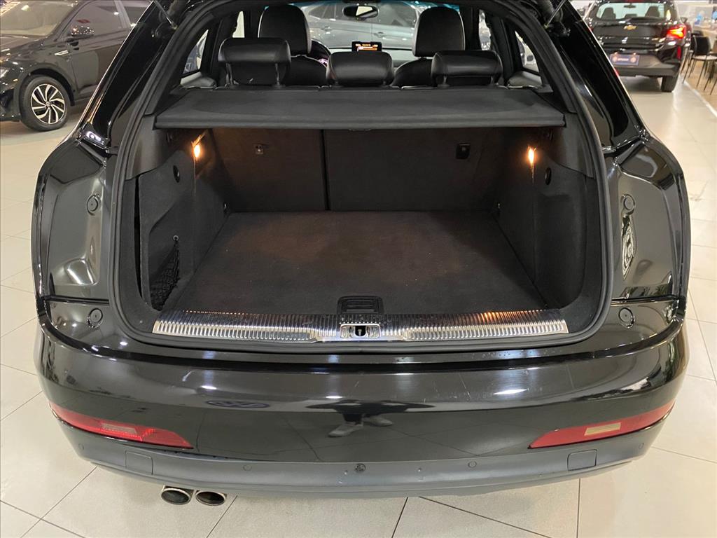 Q3 2.0 TFSI AMBIENTE QUATTRO 4P GASOLINA S TRONIC