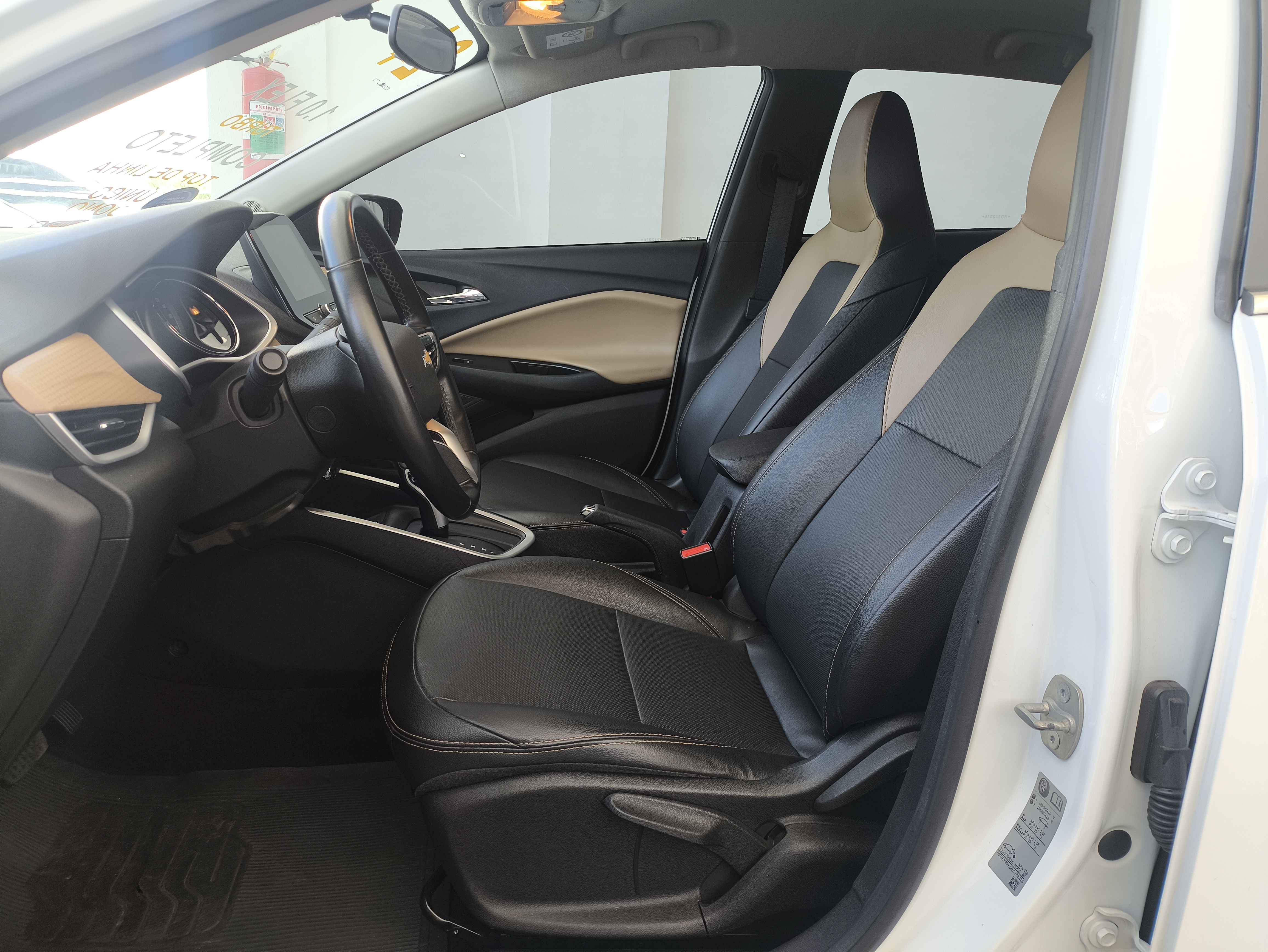 GM - Chevrolet-ONIX-1.0 TURBO FLEX PREMIER AUTOMÁTICO