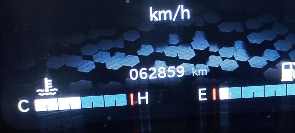 RENEGADE 1.8 16V FLEX LONGITUDE 4P AUTOMÁTICO7