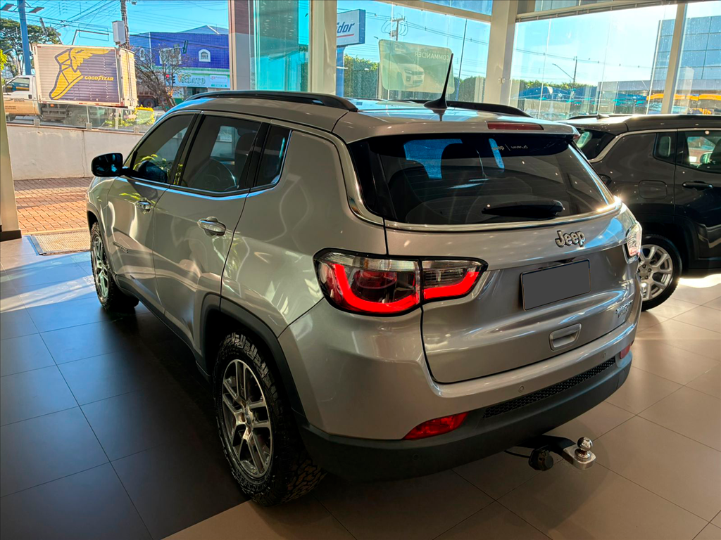 COMPASS 2.0 16V FLEX SPORT AUTOMÁTICO12