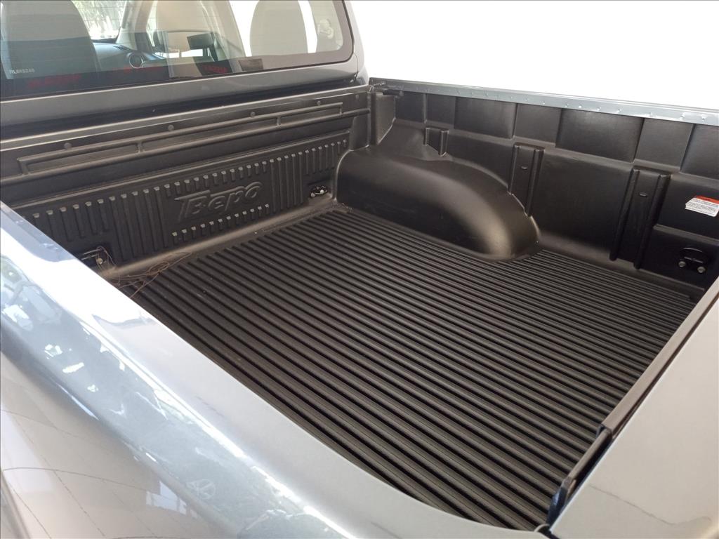 FRONTIER 2.3 16V TURBO DIESEL XE CD 4X4 AUTOMÁTICO