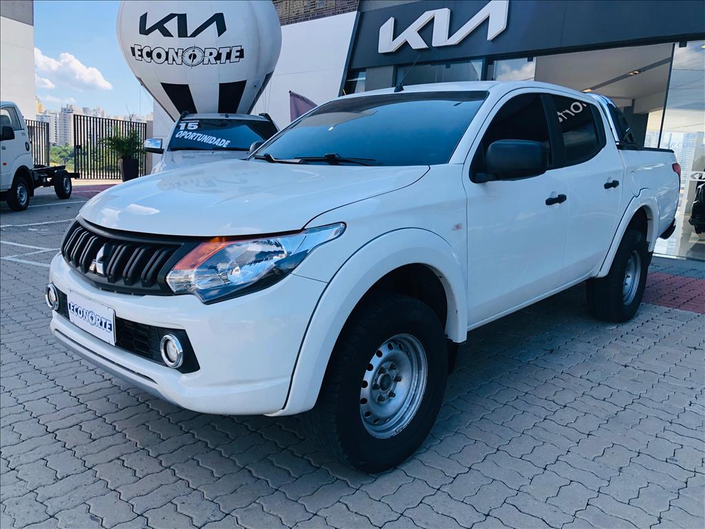 L200 TRITON 2.4 16V TURBO DIESEL GL CD 4X4 MANUAL