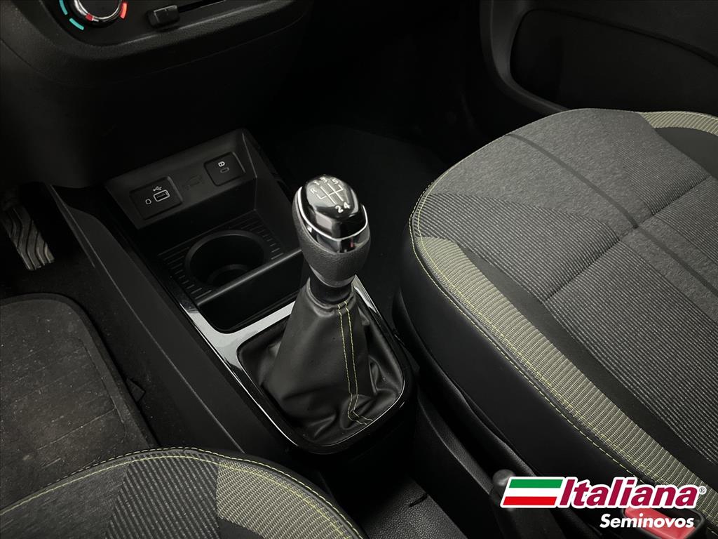 KWID 1.0 12V SCE FLEX OUTSIDER MANUAL11