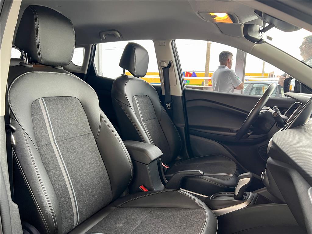 TRACKER 1.0 TURBO FLEX LTZ AUTOMÁTICO17