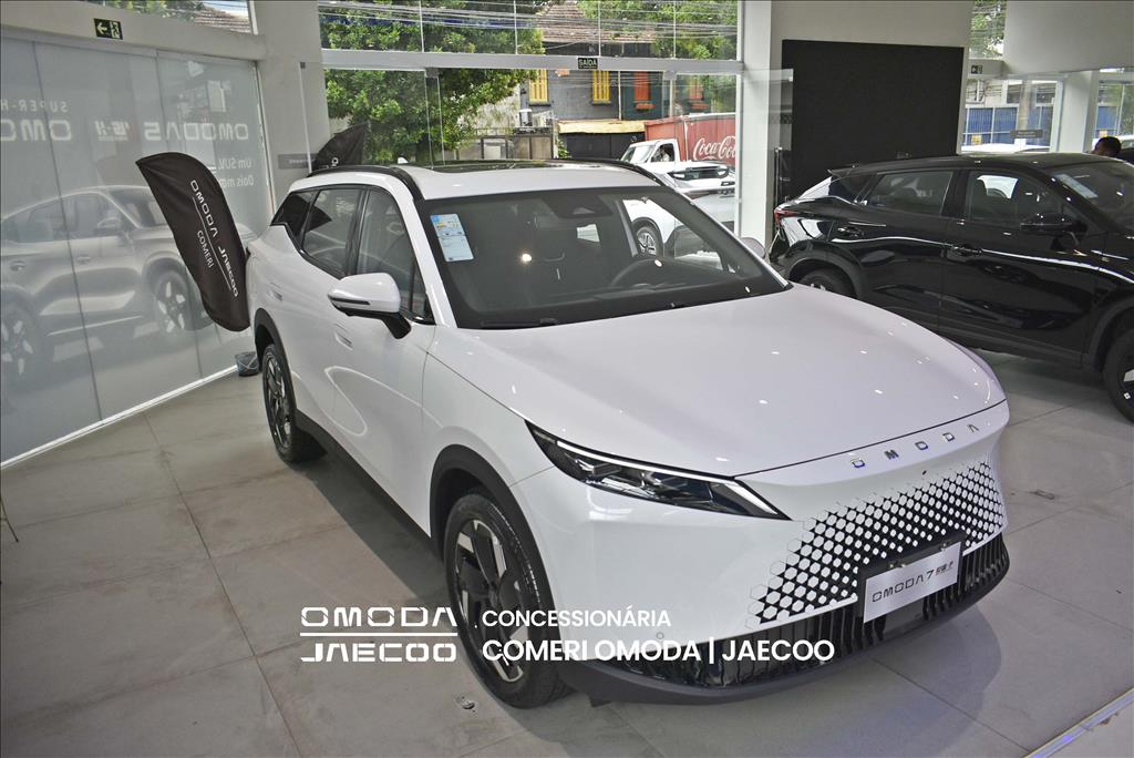 7 1.5 TGDI PHEV LUXURY DHT2