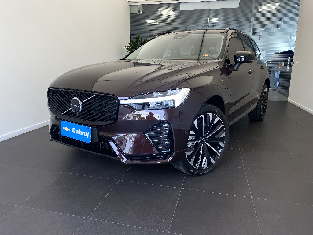 XC60 2.0 T8 PHEV ULTRA DARK AWD GEARTRONIC