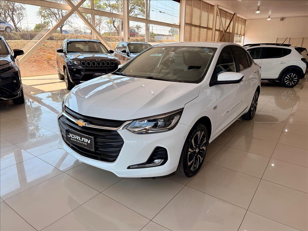 ONIX PLUS 1.0 TURBO FLEX PREMIER AUTOMÁTICO3