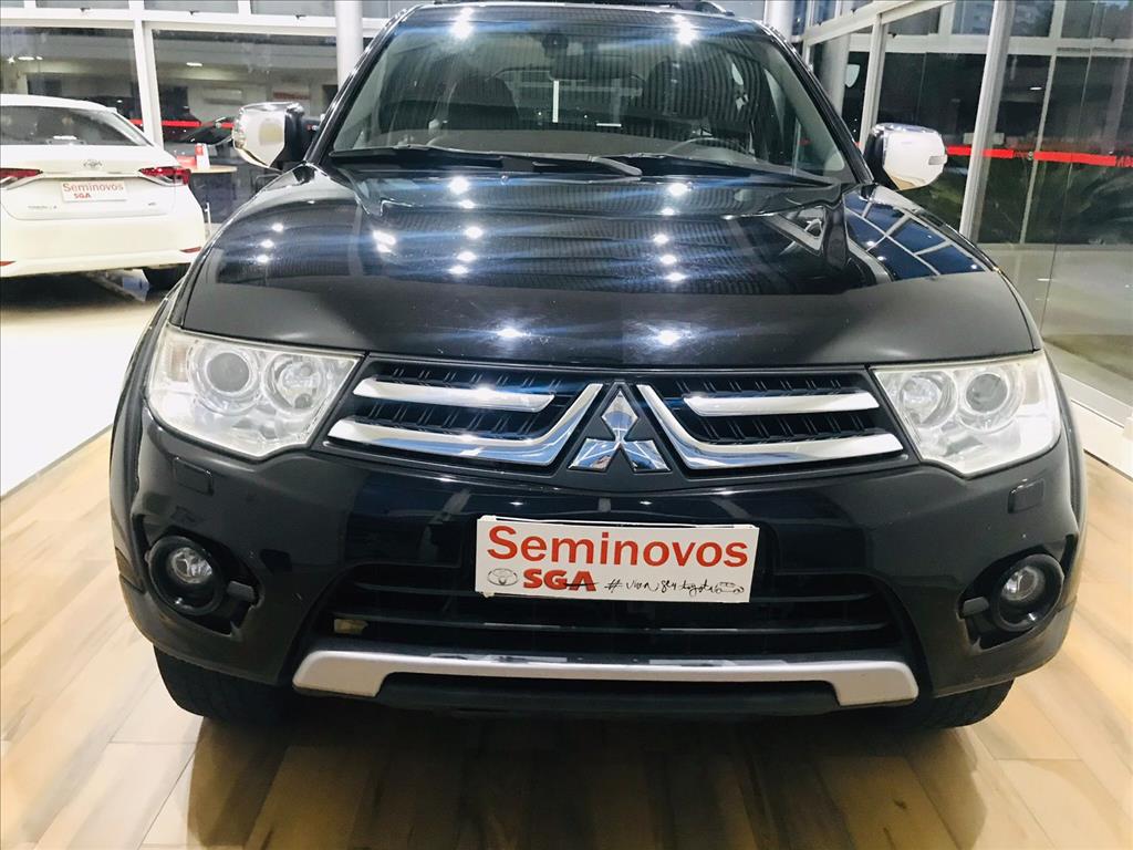 PAJERO DAKAR 3.5 HPE 7 LUGARES 4X4 V6 24V FLEX 4P AUTOMÁTICO PAJERO DAKAR 3.5 HPE 7 LUGARES 4X4 V6 24V FLEX 4P AUTOMÁTICO