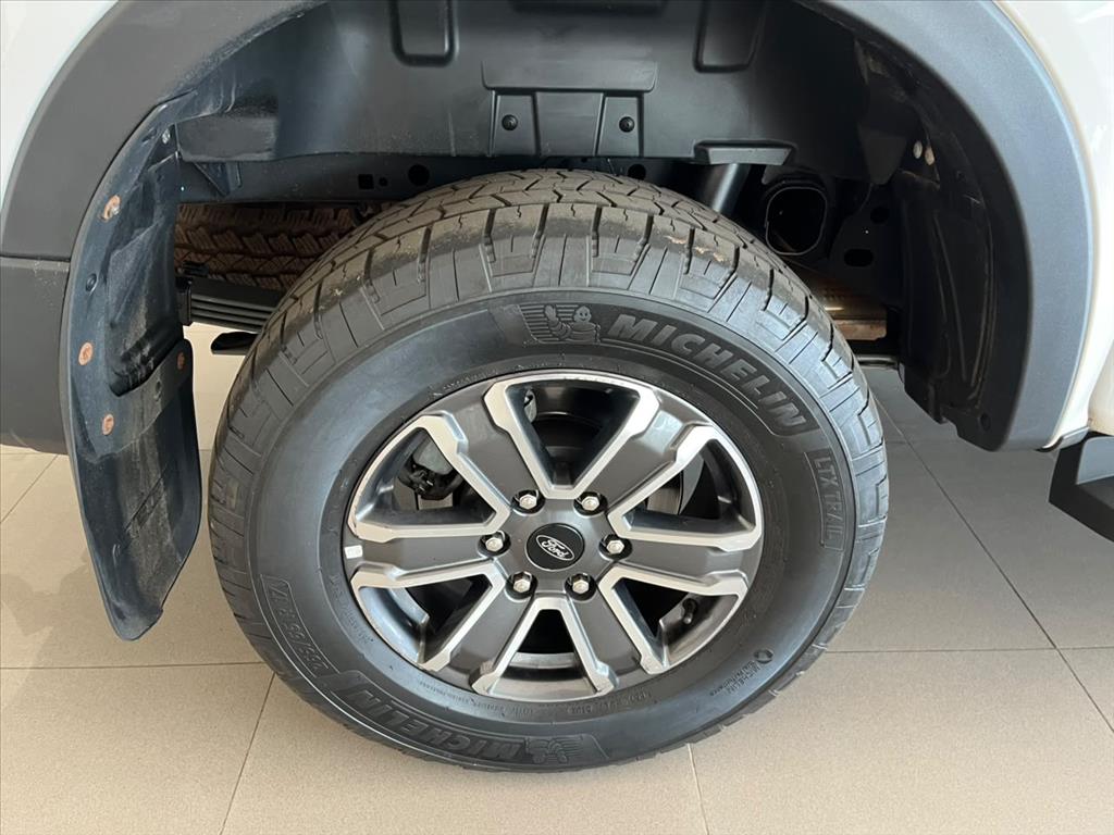 RANGER 3.0 V6 TURBO DIESEL CD XLT 4X4 AUTOMÁTICO17