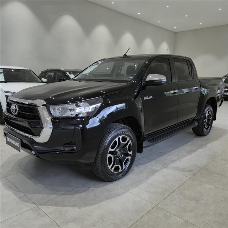 HILUX 2.8 D-4D TURBO DIESEL CD SRV 4X4 AUTOMÁTICO2