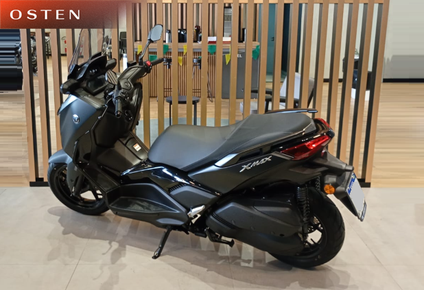 YAMAHA-XMAX-250 CONNECTED ABS