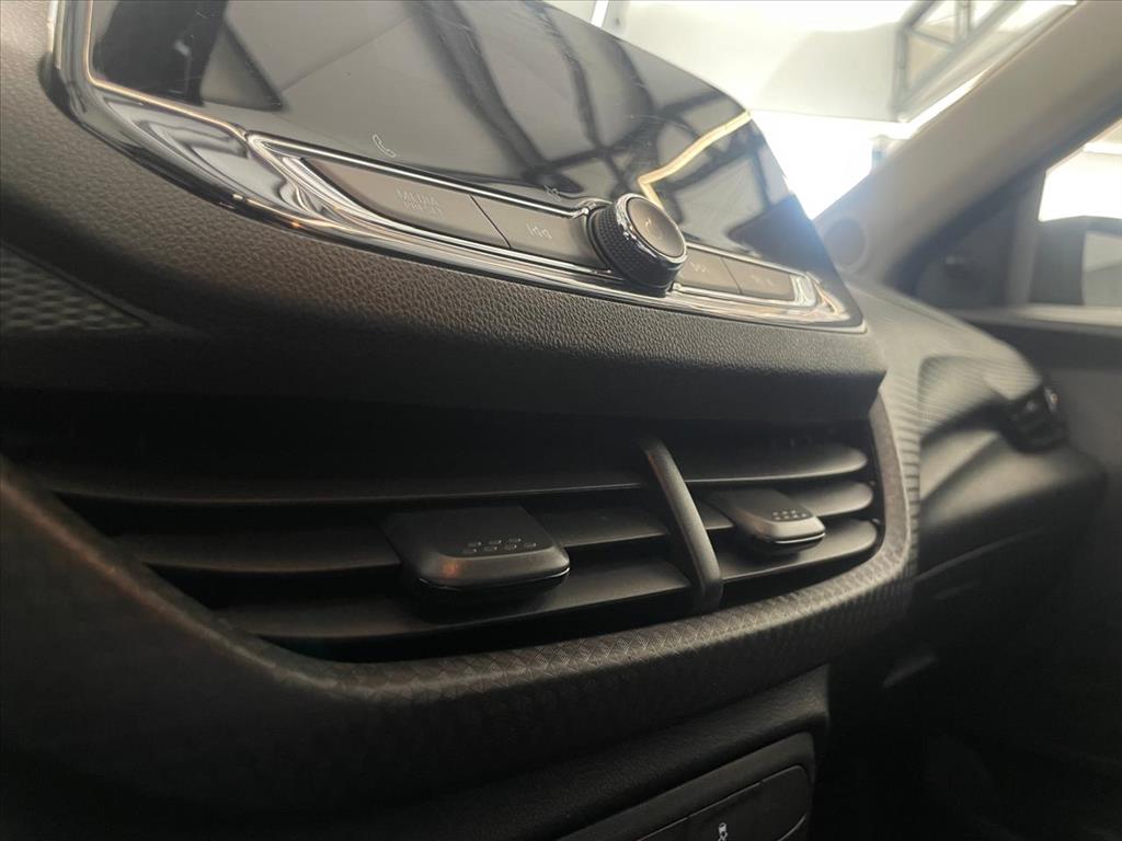 ONIX 1.0 TURBO FLEX LT AUTOMÁTICO9