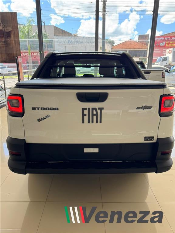 STRADA 1.0 TURBO 200 FLEX ULTRA CD CVT5
