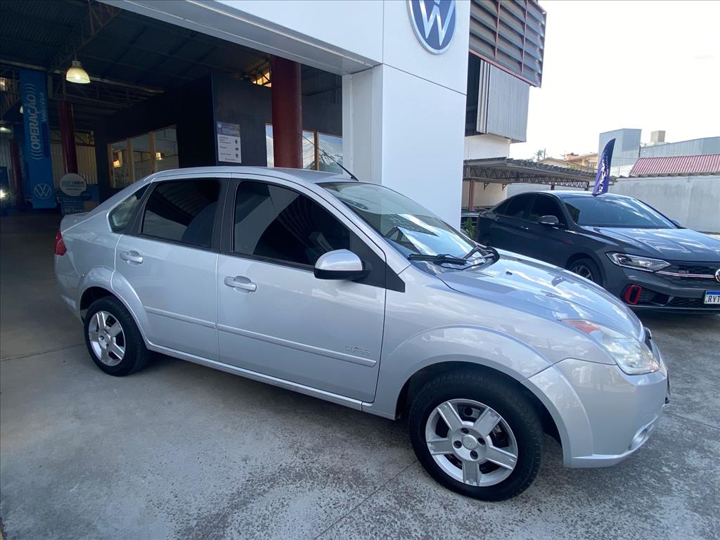 FIESTA 1.6 MPI SEDAN 8V FLEX 4P MANUAL3