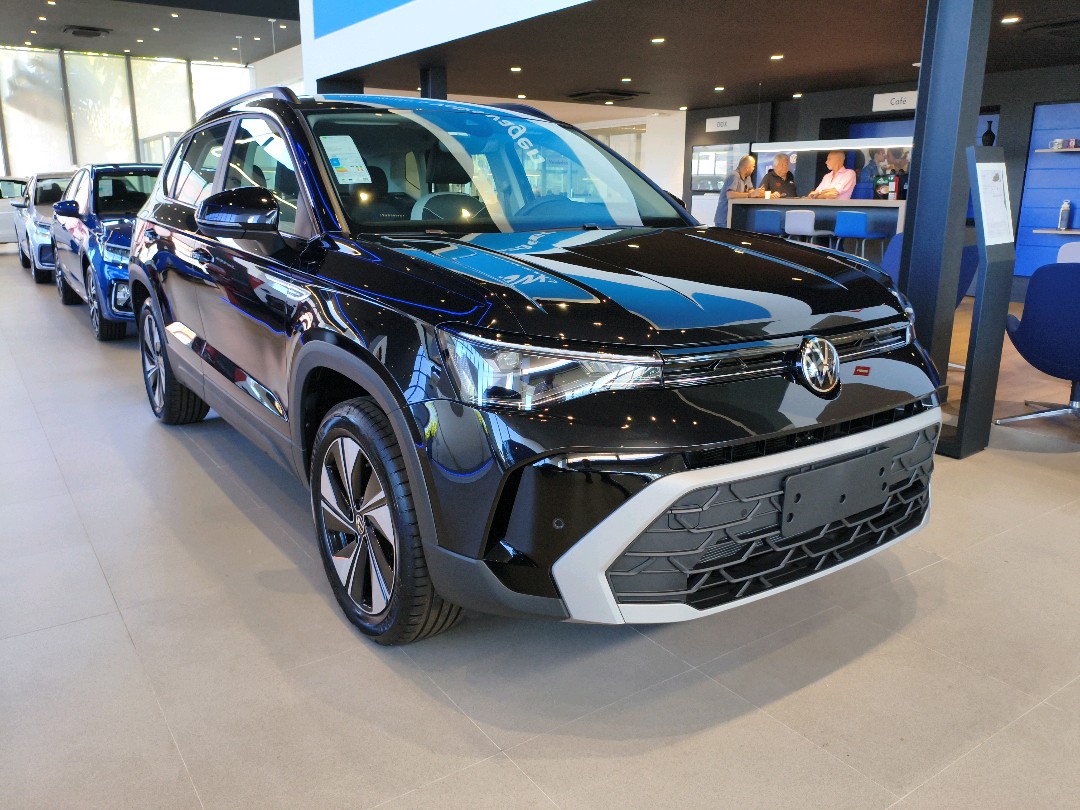 TAOS 1.4 250 TSI TOTAL FLEX COMFORTLINE AUTOMÁTICO