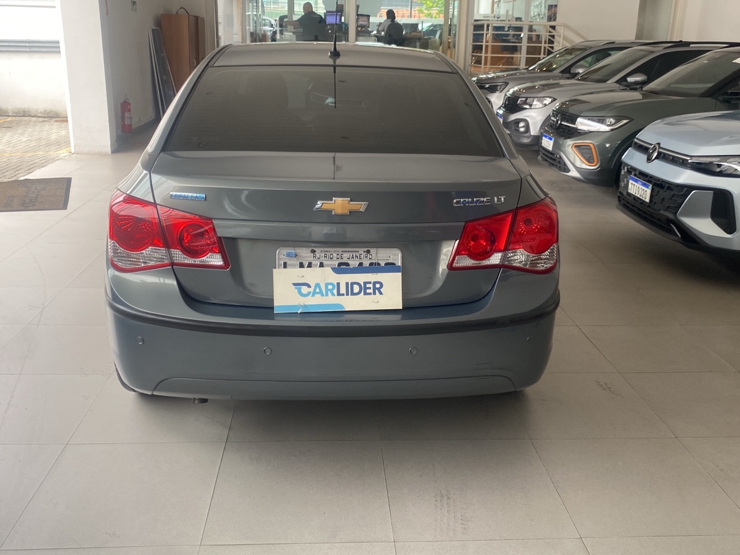 CRUZE 1.8 LT SPORT6 16V FLEX 4P AUTOMÁTICO4