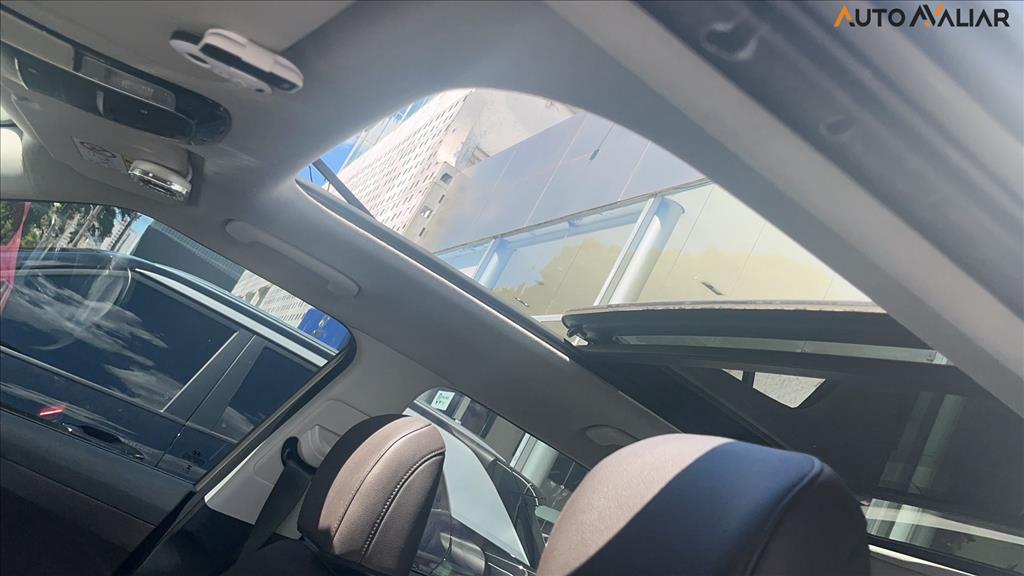 Hyundai-CRETA-1.0 TGDI FLEX PLATINUM AUTOMÁTICO