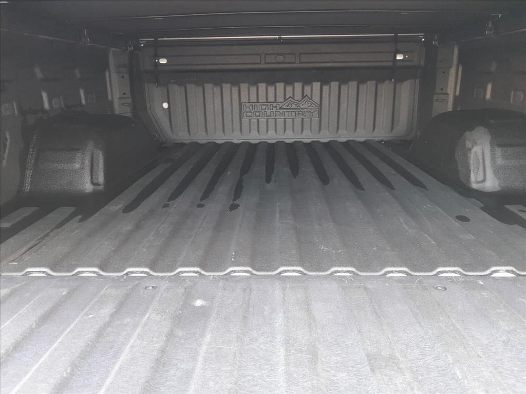 SILVERADO 5.3 V8 GASOLINA 1500 HIGH COUNTRY 4X4 AUTOMÁTICO13